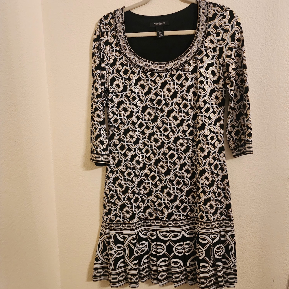 WHITE HOUSE BLACK MARKET Black Gold Print MIni Dress Size S